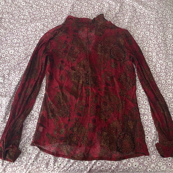 Sheer Red Paisley Button Down - Picture 4 of 5